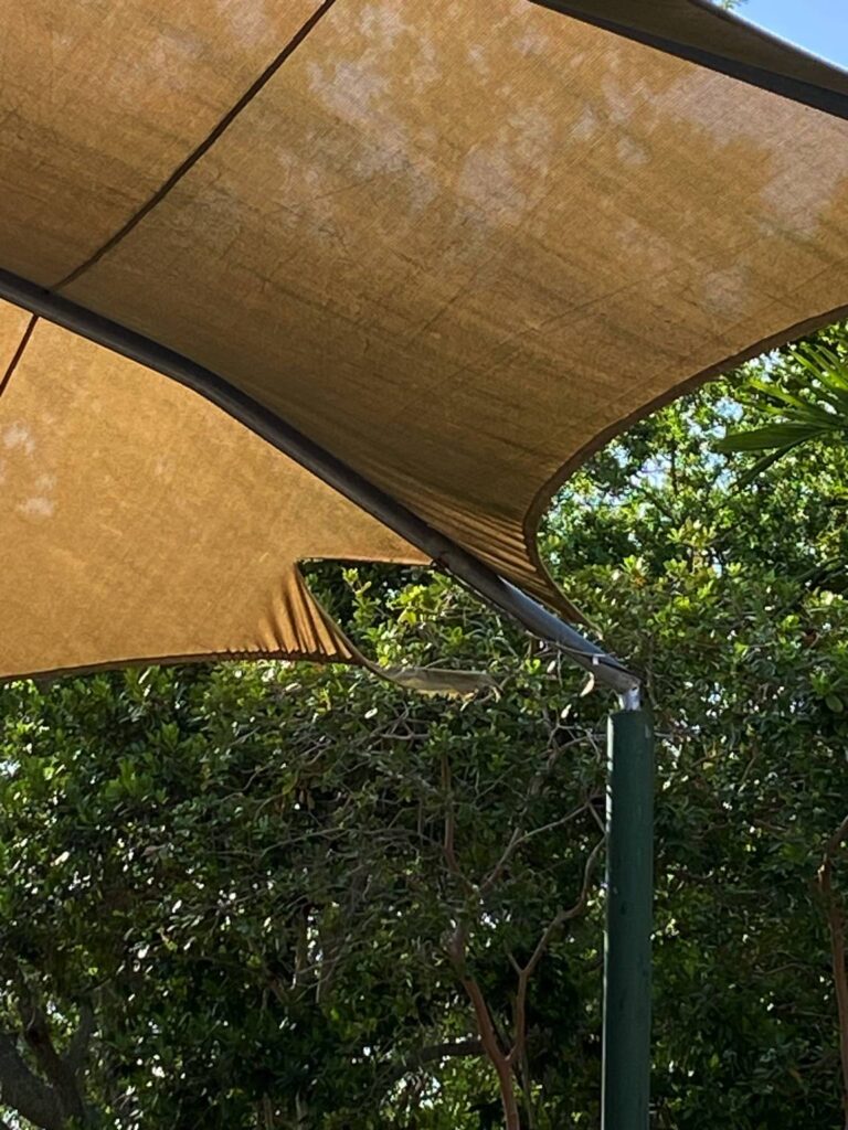 Dialux MIA maintenance of shade sails, awnings and outdoor structures