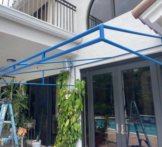 Dialux MIA custom awnings and gazebos for outdoor spaces